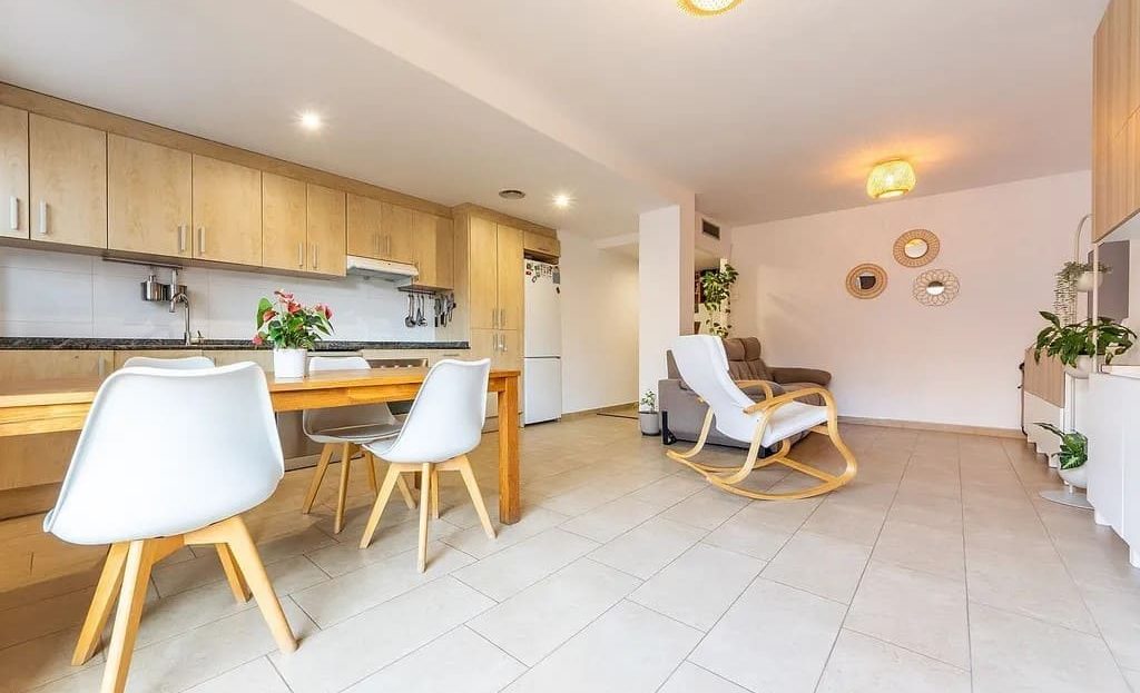 Гостиная и кухня открытой планировки