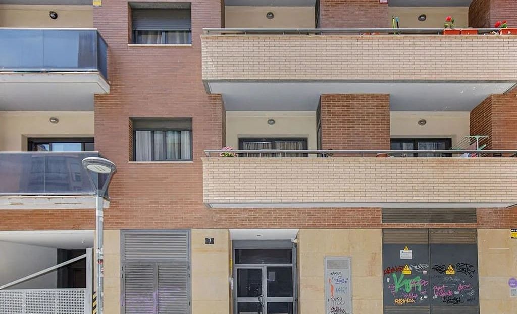 Фасад жилого здания