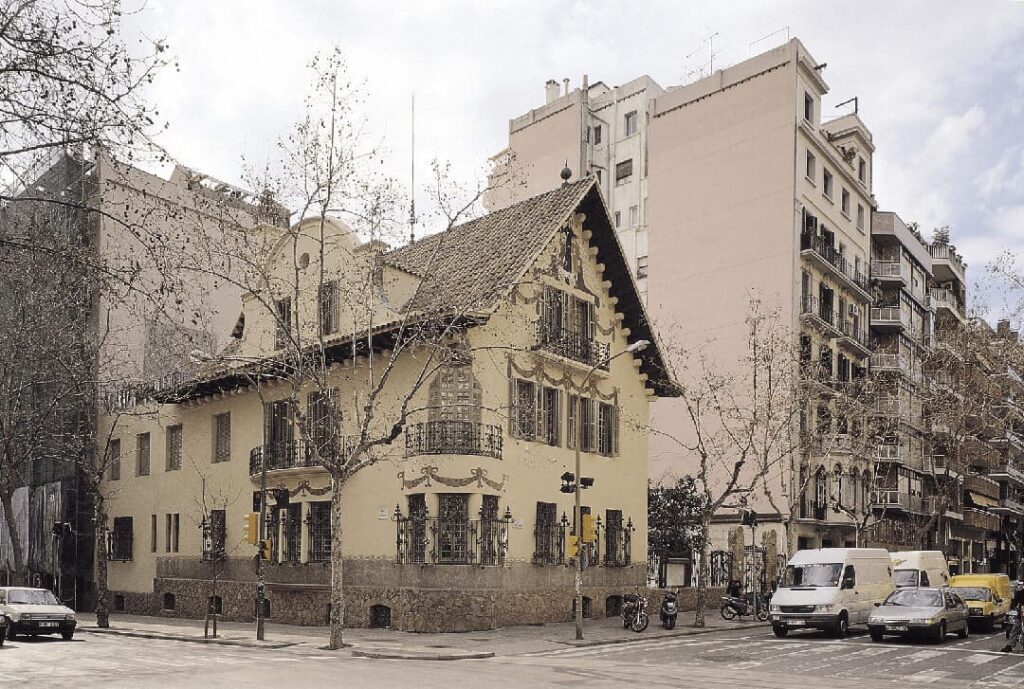 casa Pere Company