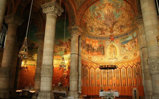 Храм Святого Сердца (Temple Expiatori del Sagrat Cor)