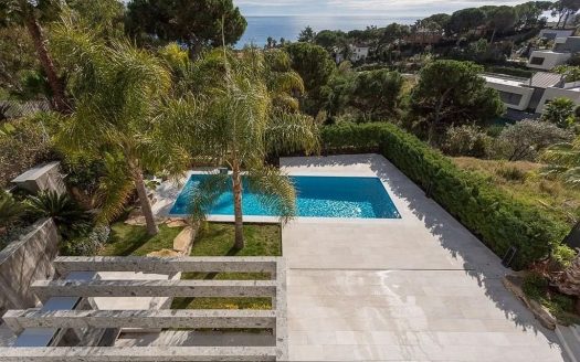 Вилла в Кала-Сан-Франсеск — бассейн, терраса и панорамный вид на море