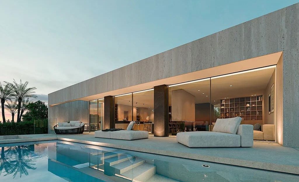 Современная вилла с бассейном и панорамным остеклением, вид на террасу