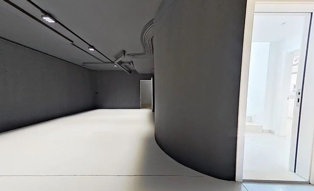 Многофункциональное помещение в цокольном этаже виллы