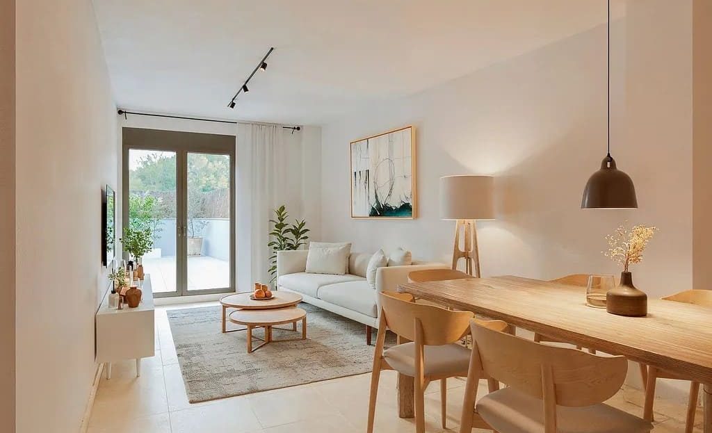 Гостиная с выходом на террасу в новой квартире Macià Vila