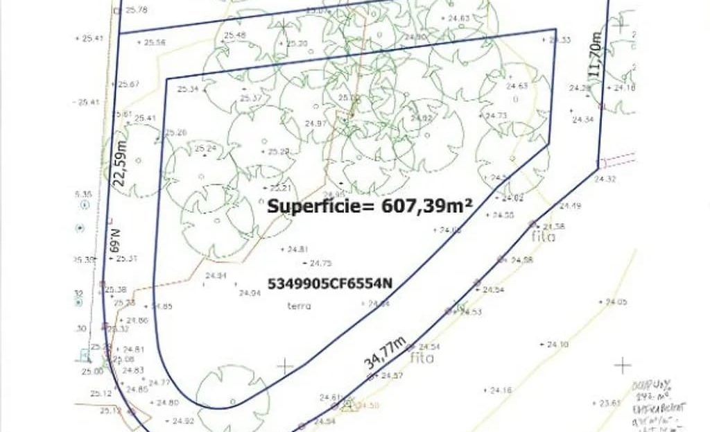Кадастровый план земельного участка площадью 607 м² на Avenida de la Galera