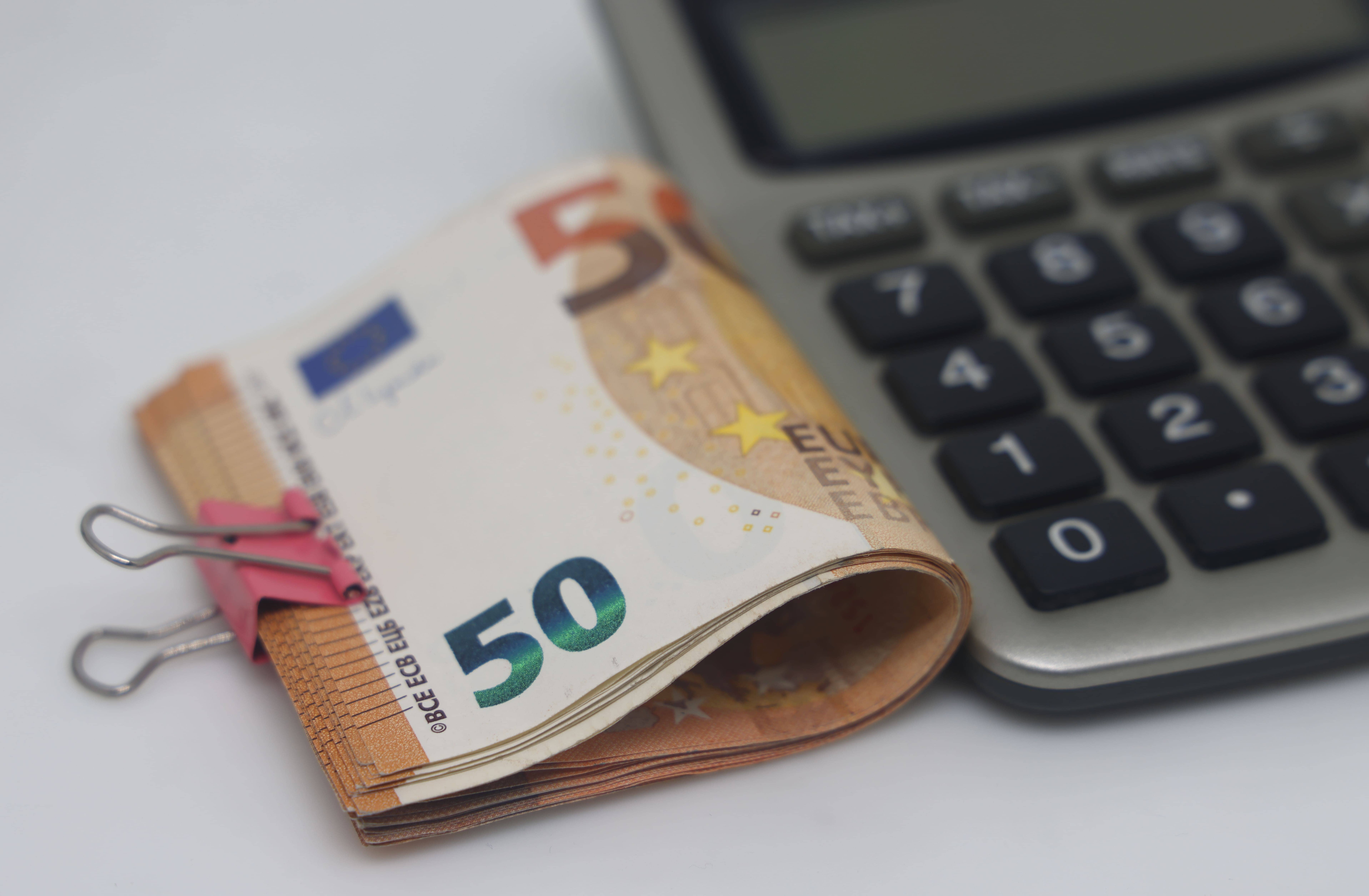 Налоги при продаже недвижимости в Барселоне