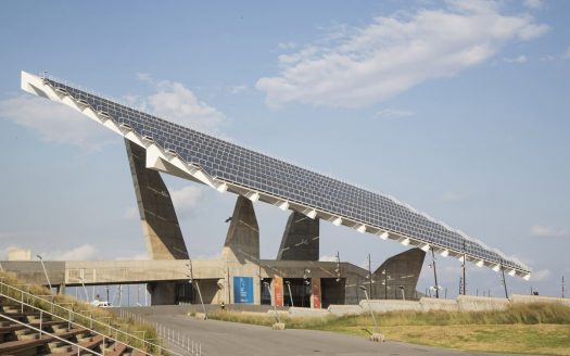 Солнечная панель в зоне Forum Barcelona