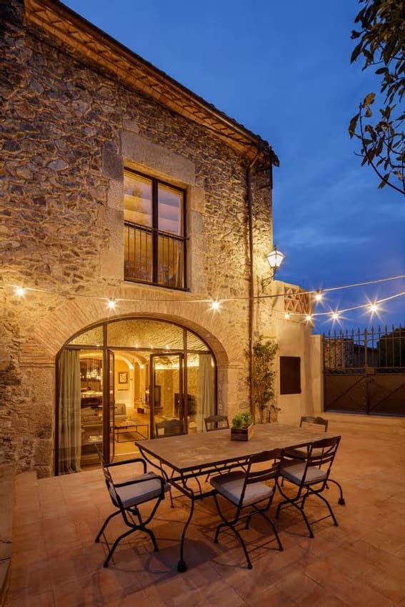 Кейс: реновация Масии в Эмпорда под бутик-отель